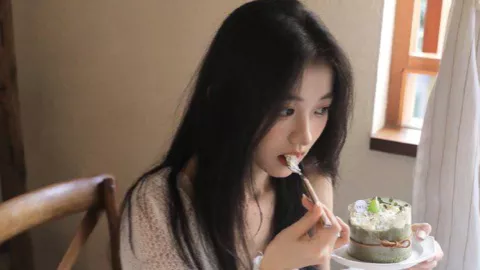 汪明荃