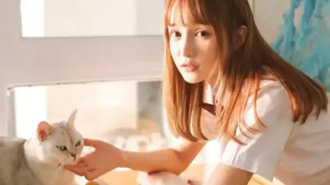 鳄鱼法拍