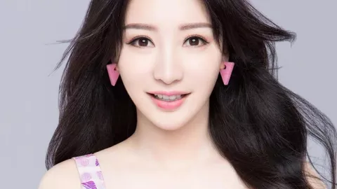 王曼昱