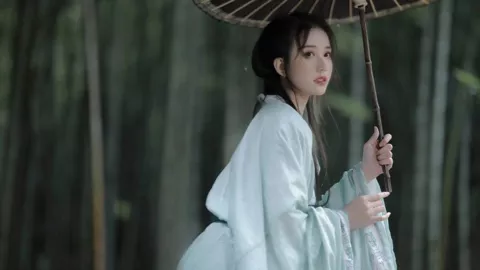赵心童