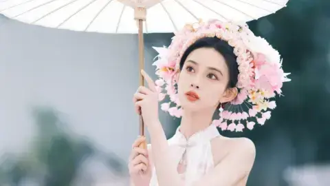车辆坠河遇难