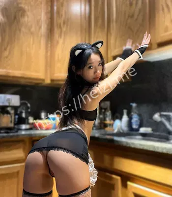 翘臀
