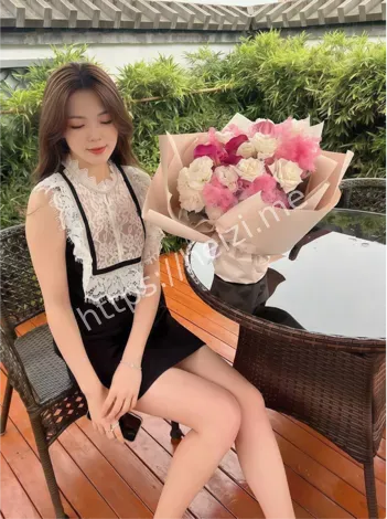 李佳琳