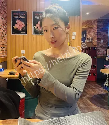 年轻少妇