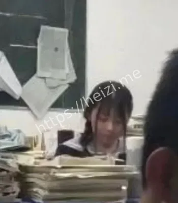符月华