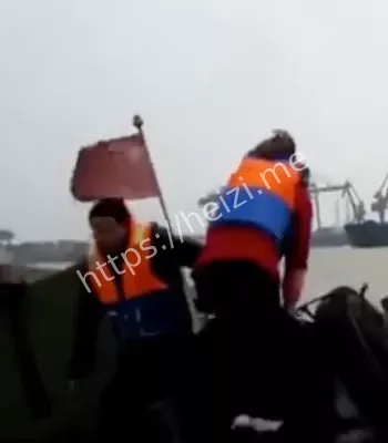 货船沉没