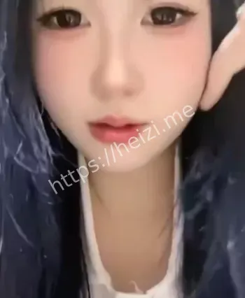 粉嫩佳体