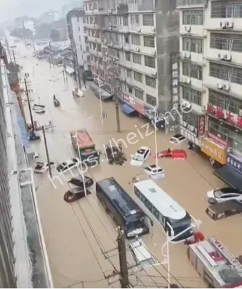 特大洪水