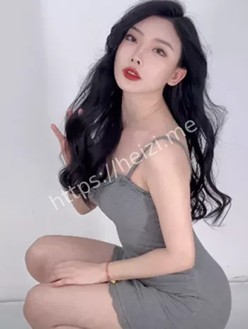 大长腿美女