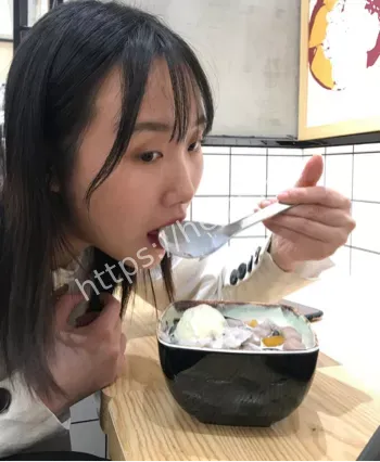 高颜值学妹
