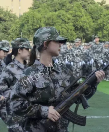 舞蹈系校花