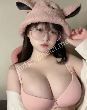 00后嫩妹