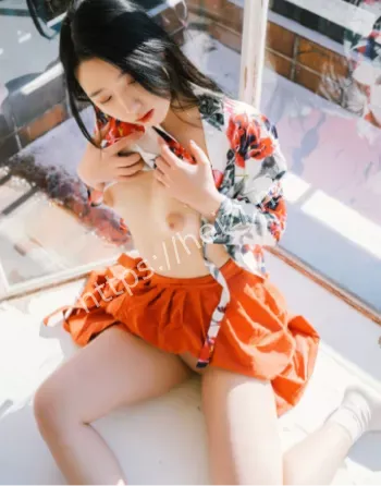 禁欲天花板