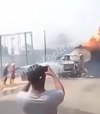 默哀