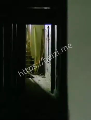 两排瓦房