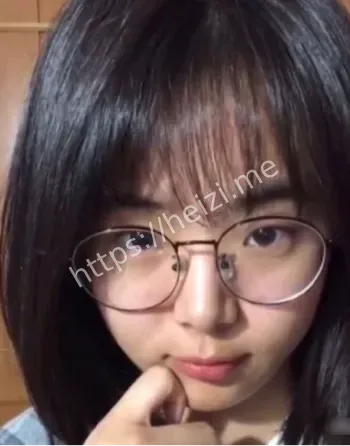 单纯呆萌