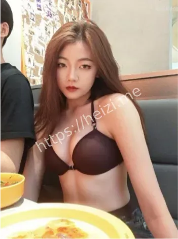 漏出穿搭