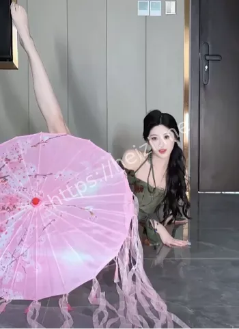 擦边女