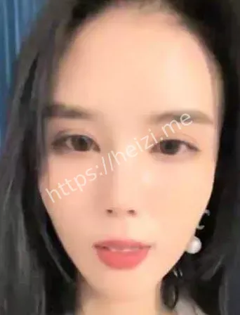 邓亚妮