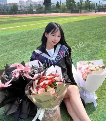 明羽佳