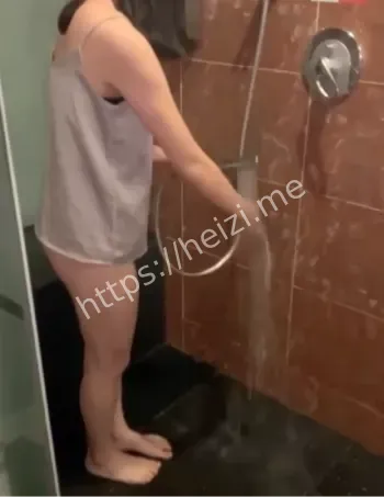 背着老公