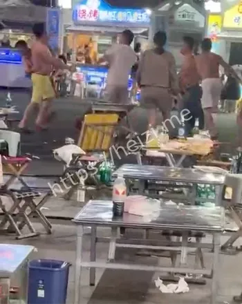 血迹斑斑