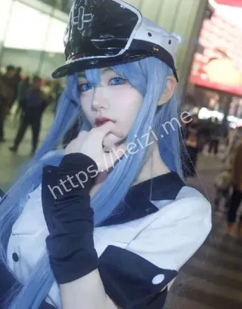 COS圈争议