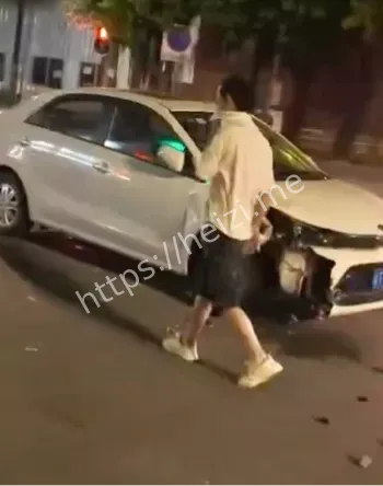 黑子网爆料