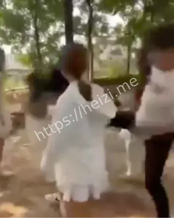 学生霸凌