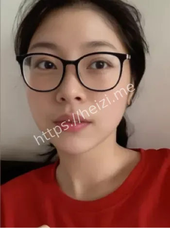 身材丰满