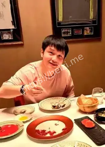 樊振东