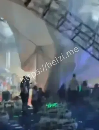 演出事故