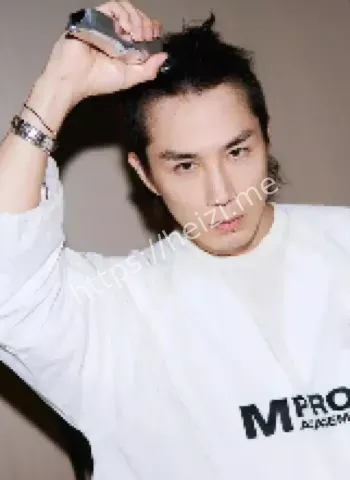 李承铉