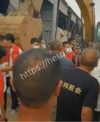 村民维权抗议