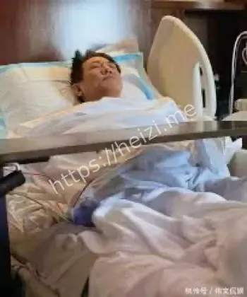 李连杰病床照