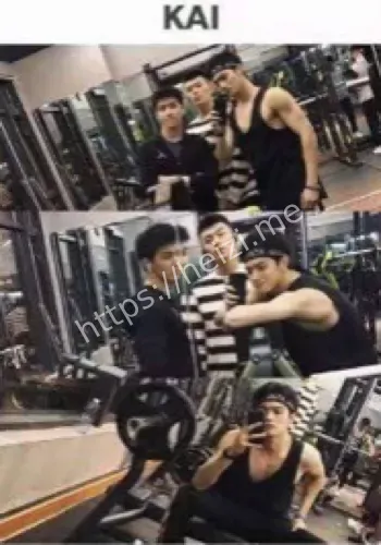 爆出收藏私密照