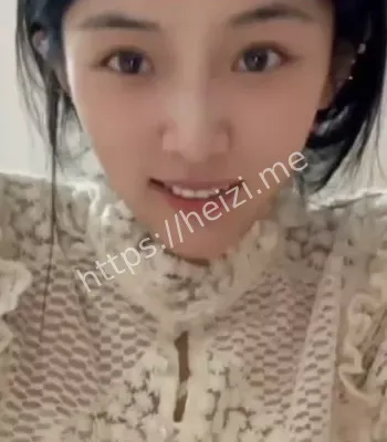 邓乔馨