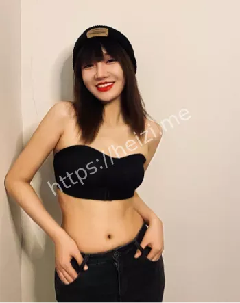 阿黑颜反差