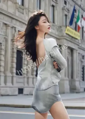 张馨予