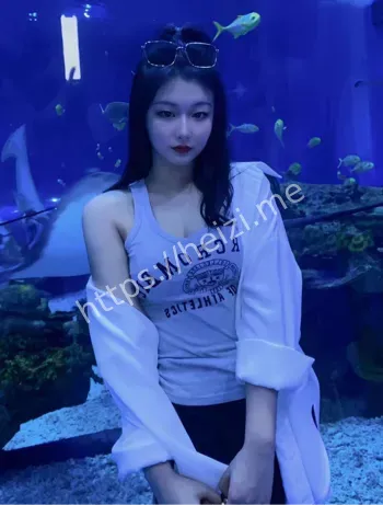 黃佳妍