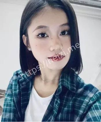 穿性感黑丝