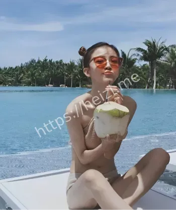 魔鬼身材御姐