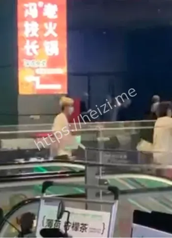 精神小伙