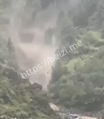 印度山洪