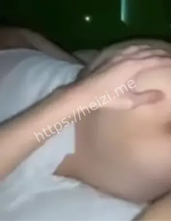 肤白貌美