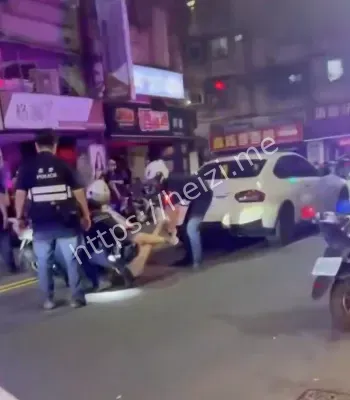 撞警
