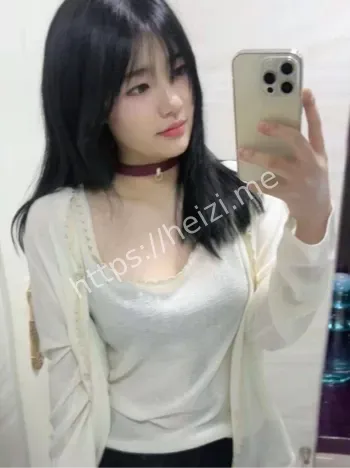 清纯女大