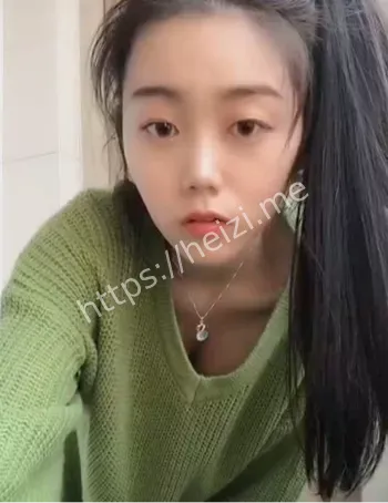 清纯反差
