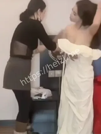 直播意外走光