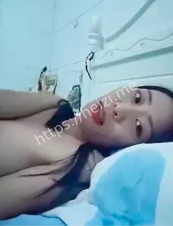 气质女大学生
